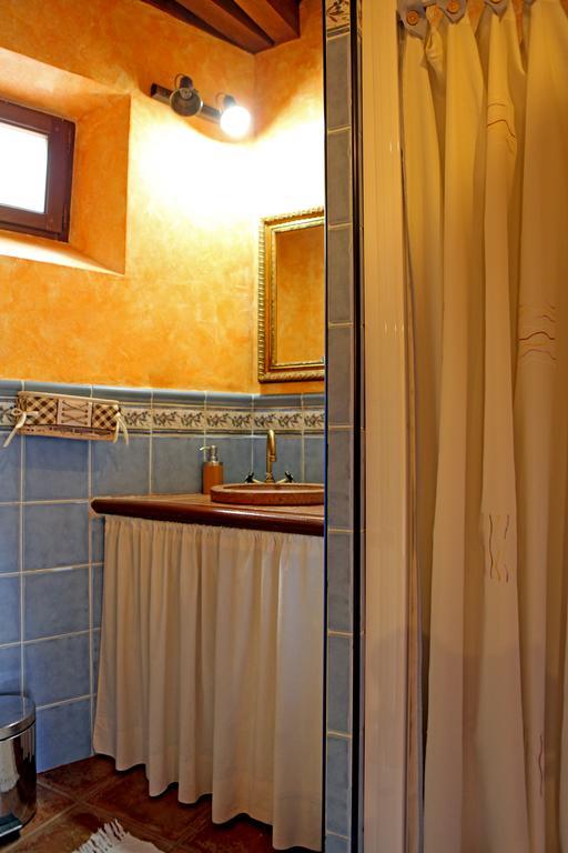 Apartamentos Rurales La Solana Robledillo De Gata Ngoại thất bức ảnh